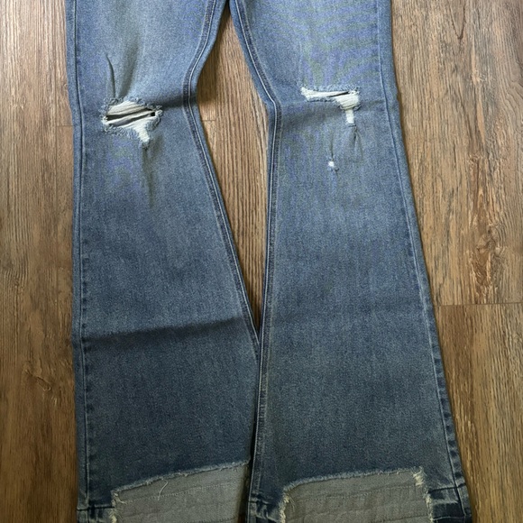 Cello Distressed Skinny Flare Jeans ❤️ - Picture 7 of 10